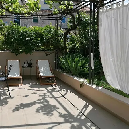Apartmán 1 Bedroom Amazing In *