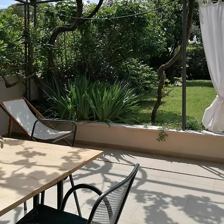 1 Bedroom Amazing In Apartmán Poreč